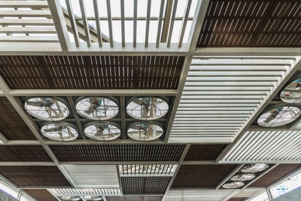 Restoranlar İçin Özel Havalandırma Çözümleri: Temiz ve Kokusuz Ortamlar